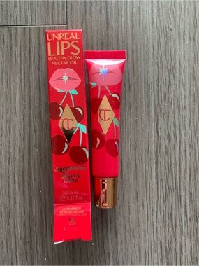 Charlotte Tilbury Unreal Lips Healthy Glow Nectar Oil - Cherry Shade
